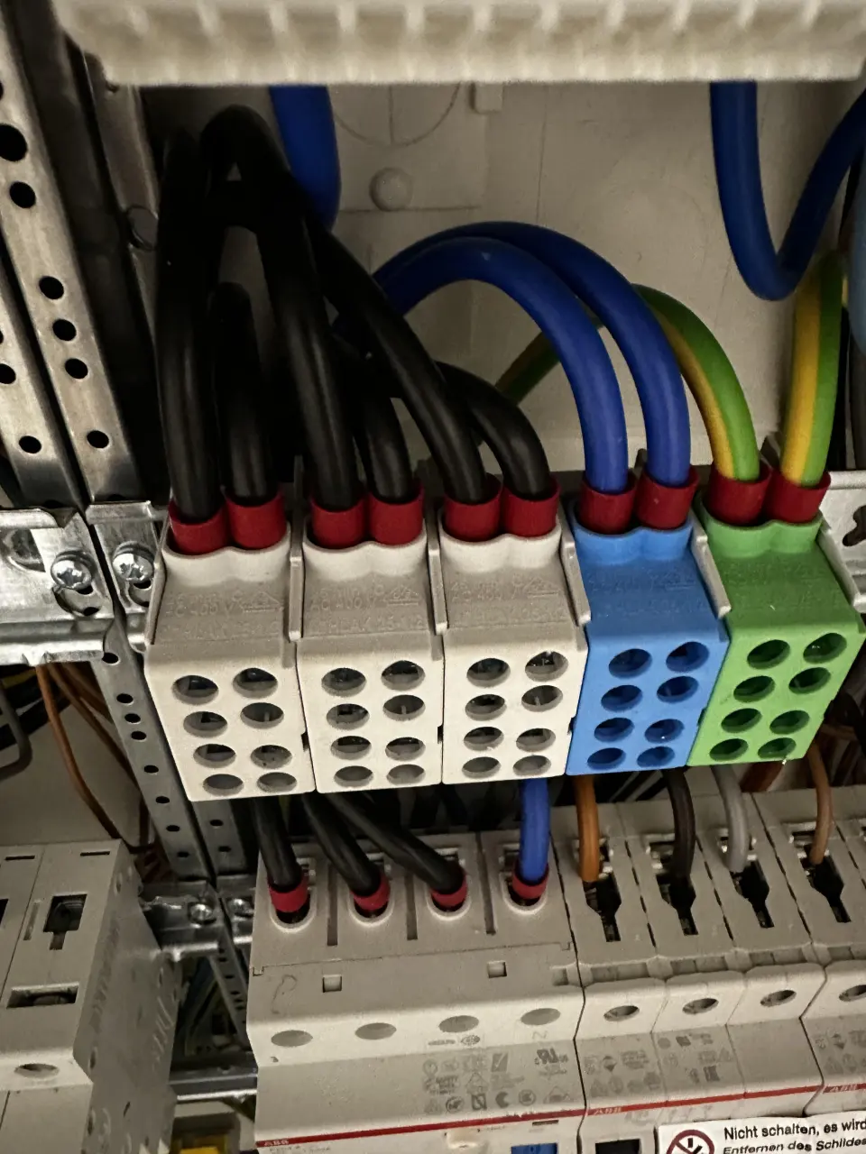 ⚡ Installation von Sicherungen in Stadtoldendorf