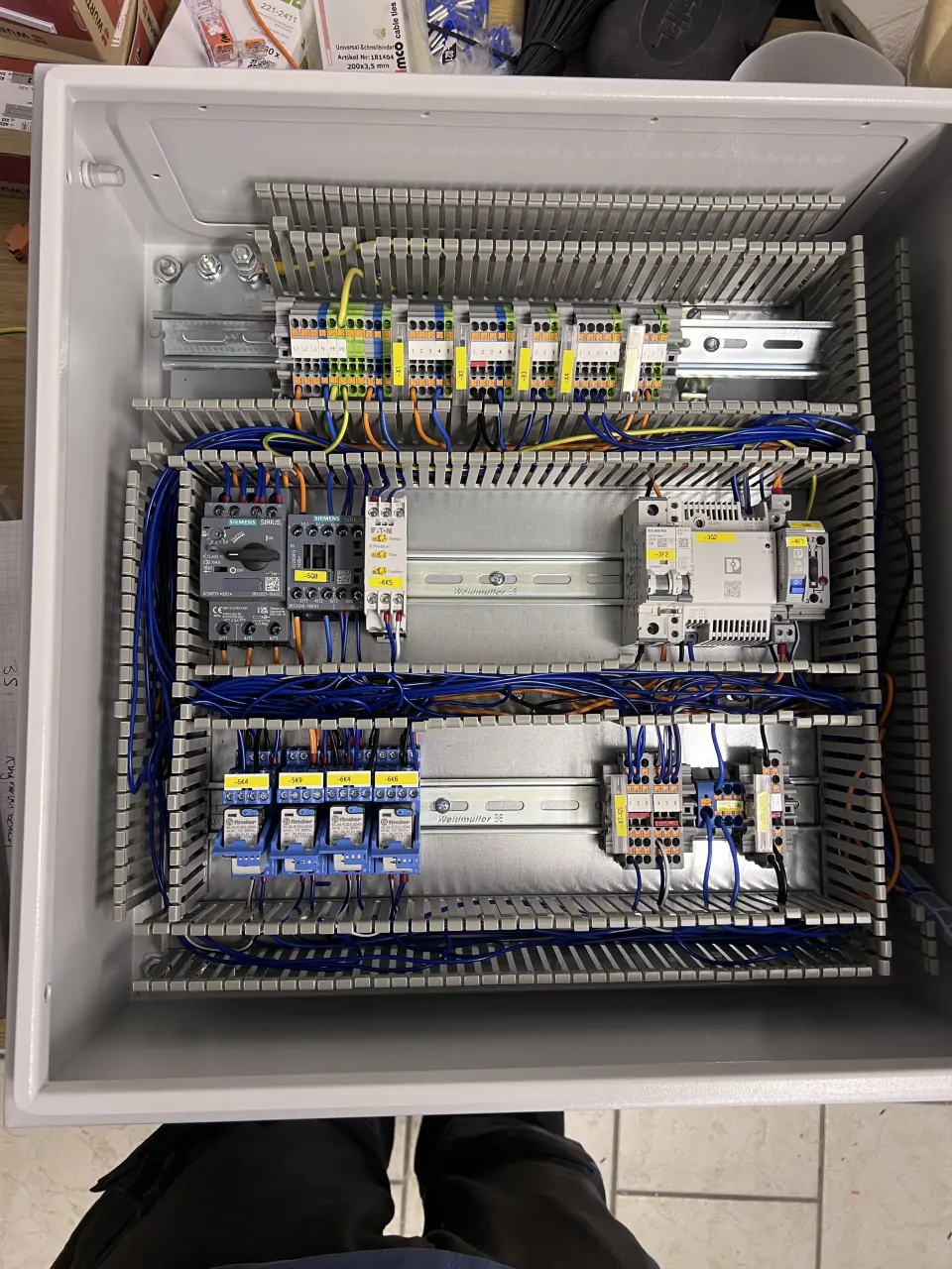 ⚡ Schaltschrankbau für Elektroinstallation in Hameln