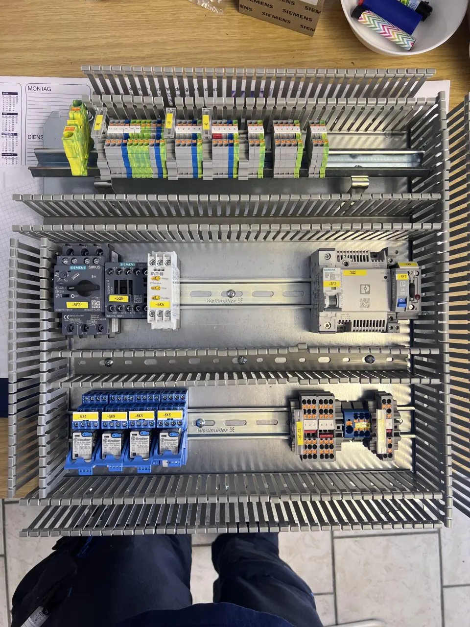⚡ Schaltschrankbau für Elektroinstallation in Hameln