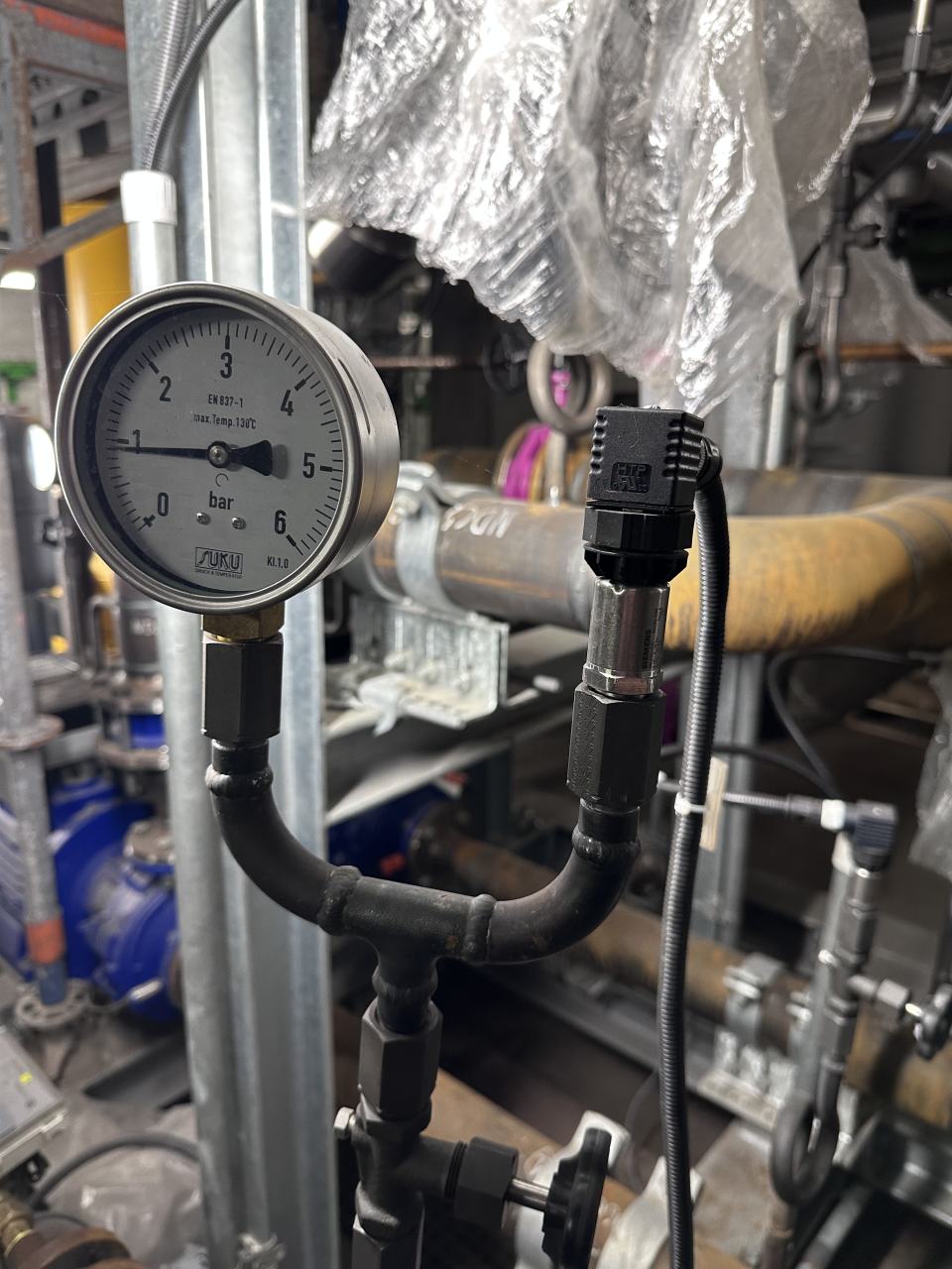 Druckmessung bei einem Kunden in Hameln installiert. In seiner Anlage haben wir 10 Druckst