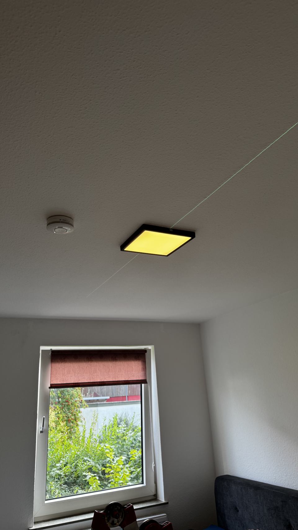 Heute in Einbeck in mehreren Räumen eines Einfamilienhauses Deckenlampen installiert.